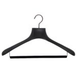 6 perchas de lujo en madera con barra terciopelo para chaqueta y trajes - Color negro madera cepillada