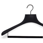 Perchas de lujo para traje, hombros anchos, barra antideslizante, color negro